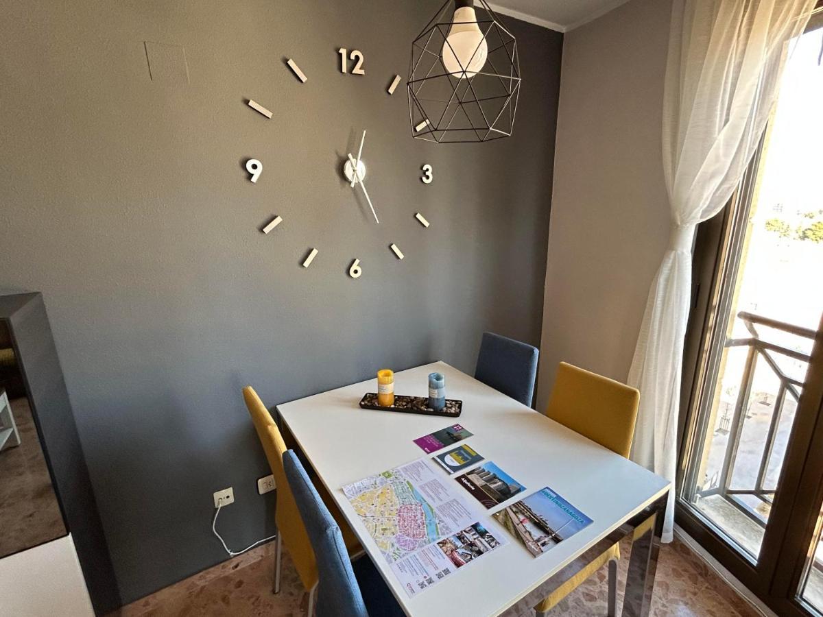 El Torreon Del Pilar. Opcion De Parking Apartment Zaragoza Exterior photo
